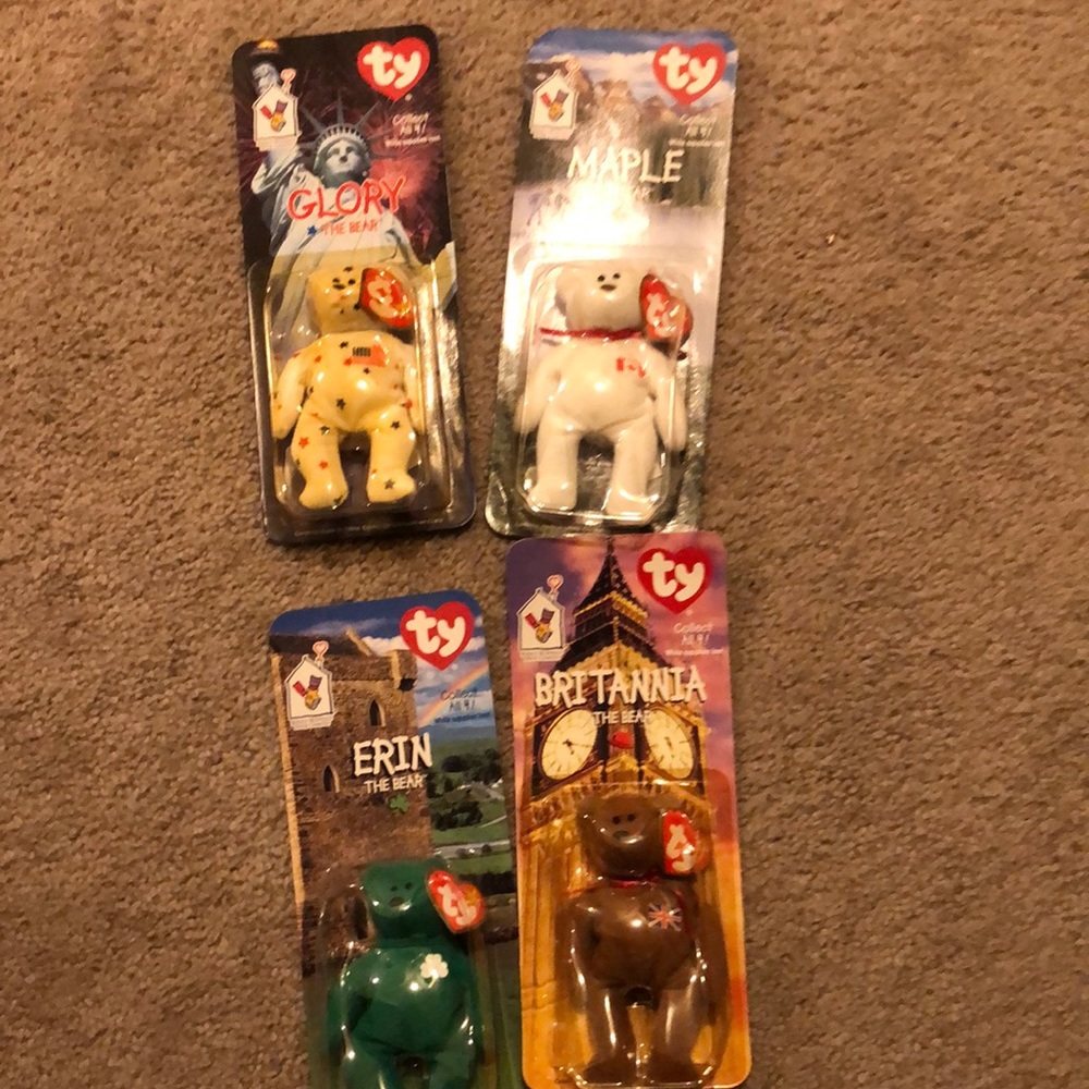 1999 Mcdonalds The Bear Ty Beanie Baby Collection Rare Boxed  Set of 4.